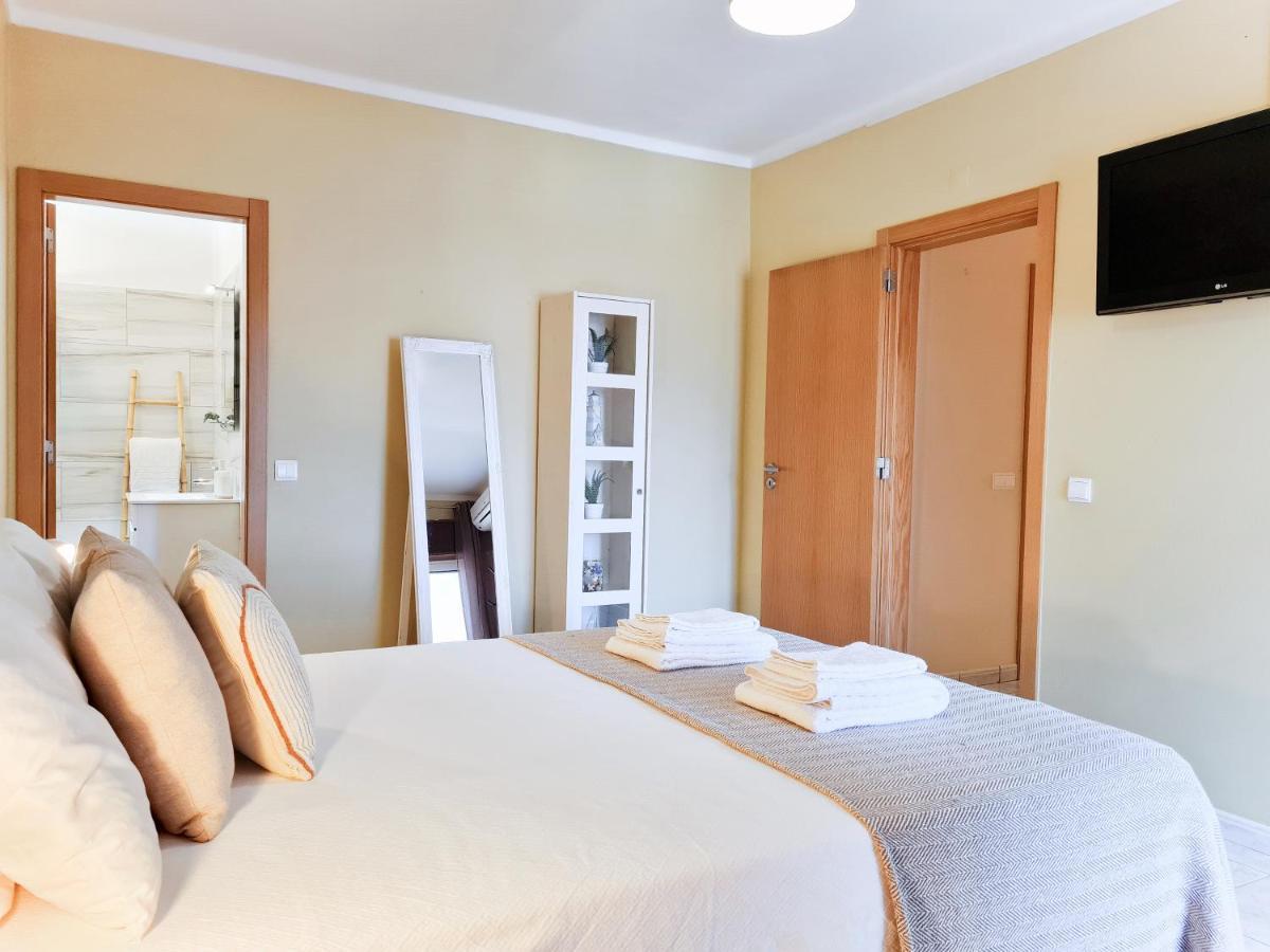 Casa Tombua - Pool - Beach & Center 300M - Ac - Wifi كارفويرو المظهر الخارجي الصورة
