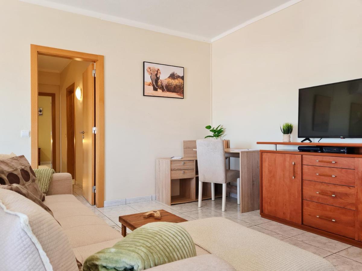 Casa Tombua - Pool - Beach & Center 300M - Ac - Wifi كارفويرو المظهر الخارجي الصورة
